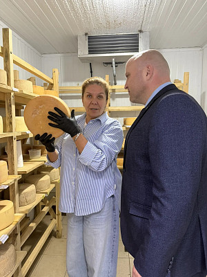 Посещение частной сыроварни «Fromagelle»