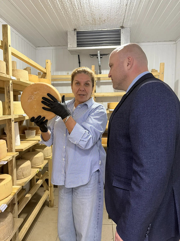 Посещение частной сыроварни «Fromagelle»